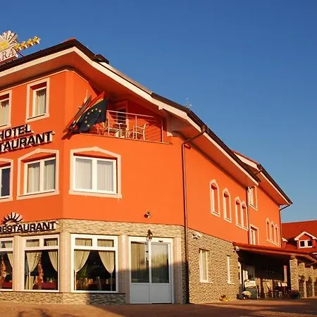 Zara Hotel