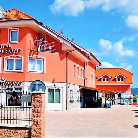 Zara 3* Topoľčany